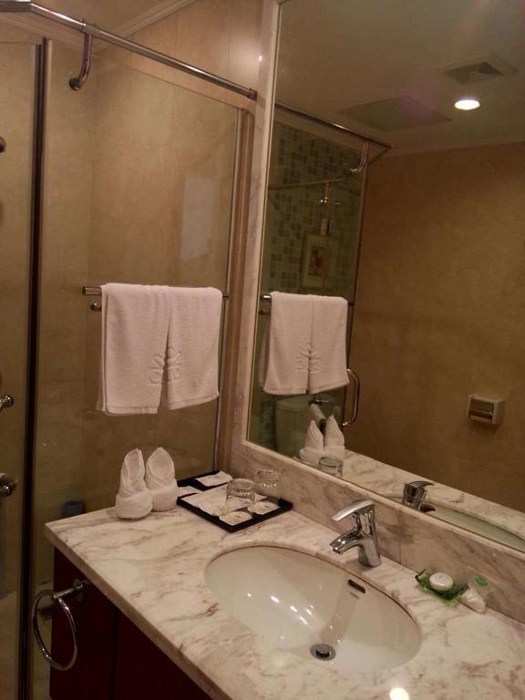 Century Hotel Taicang Room photo